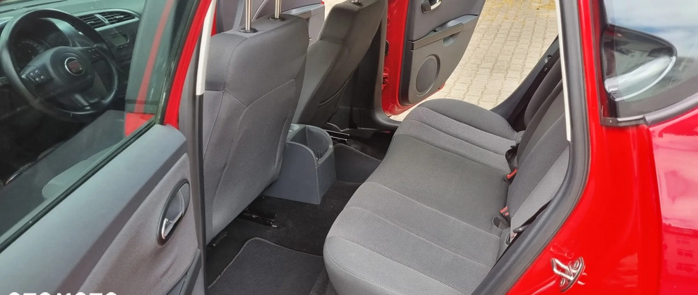 Seat Leon cena 9900 przebieg: 290000, rok produkcji 2006 z Szczecin małe 172